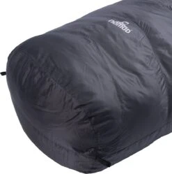 NOMAD® Taurus 250 Slaapzak | 210x80cm Grijs | Lichtgewicht & Kwalitatief | Slaapzak | Incl Hoes 19 NOMAD® Taurus 250 Slaapzak | 210x80cm Grijs | Lichtgewicht & Kwalitatief | Slaapzak | Incl Hoes -Buiten Kamperen 1190x1200 4