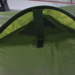 FisherPro Karpertent Met Stormcover – Vistent – Tent - Bescherming Tegen Zon En Wind – 100% Waterdichte Stormhoes – Met Handige Meeneemtas – Ook Geschikt Als Strandtent Of Festivaltent – Extra Veiligheid En Warmte Door Stormcover 22 FisherPro Karpertent Met Stormcover – Vistent – Tent - Bescherming Tegen Zon En Wind – 100% Waterdichte Stormhoes – Met Handige Meeneemtas – Ook Geschikt Als Strandtent Of Festivaltent – Extra Veiligheid En Warmte Door Stormcover -Buiten Kamperen 1198x1200 9