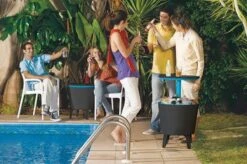 Keter Coolbar Partytafel – 49,5x49,5x57cm - Antraciet 14 Keter Coolbar Partytafel – 49,5x49,5x57cm - Antraciet -Buiten Kamperen 1200x799 9