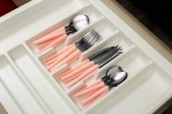 Di Solle Inova D - 6 Persoons Bestekset - Handige Opbergbak Met Raspdeksel - 26 Delig - Baby Pink 14 Di Solle Inova D - 6 Persoons Bestekset - Handige Opbergbak Met Raspdeksel - 26 Delig - Baby Pink -Buiten Kamperen 1200x800 123