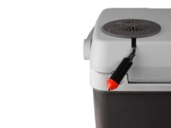 Tristar KB-7532 Koelbox 26 Liter - Koelbox Elektrisch - 12v Autolader En 230v Stopcontact - Koelt & Verwarmt - Grijs -Buiten Kamperen 1200x900 2