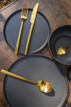 Bo-Camp Industrial - Servies - Patom - 100% Melamine - 16-Delig Servies 9 Bo-Camp Industrial - Servies - Patom - 100% Melamine - 16-Delig Servies -Buiten Kamperen 795x1200 2