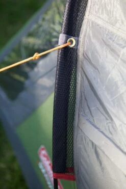 Coleman Darwin 4 Plus Koepeltent - 4-Persoons - Groen 19 Coleman Darwin 4 Plus Koepeltent - 4-Persoons - Groen -Buiten Kamperen 800x1200 20