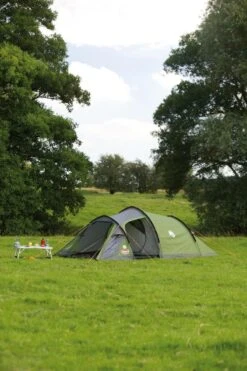 Coleman Tasman 3 Tunneltent - 3-Persoons - Groen 12 Coleman Tasman 3 Tunneltent - 3-Persoons - Groen -Buiten Kamperen 800x1200 22